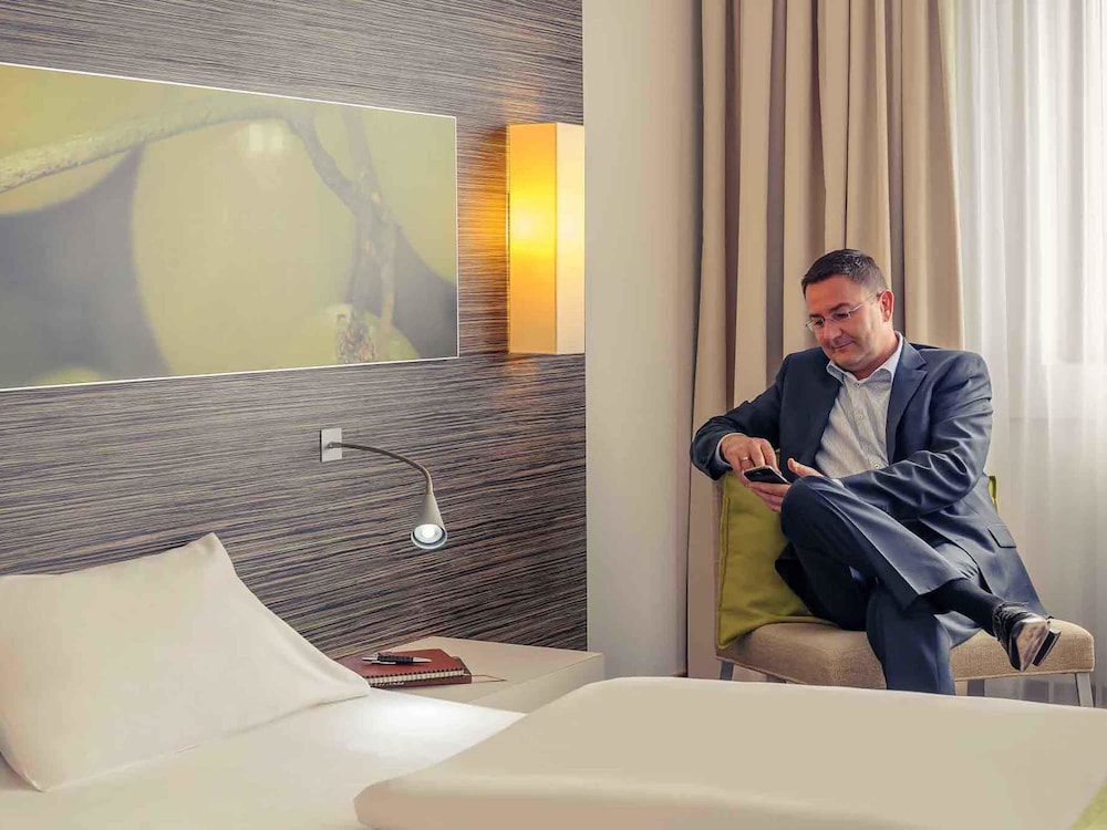 MERCURE HOTEL KOBLENZ 38/74
