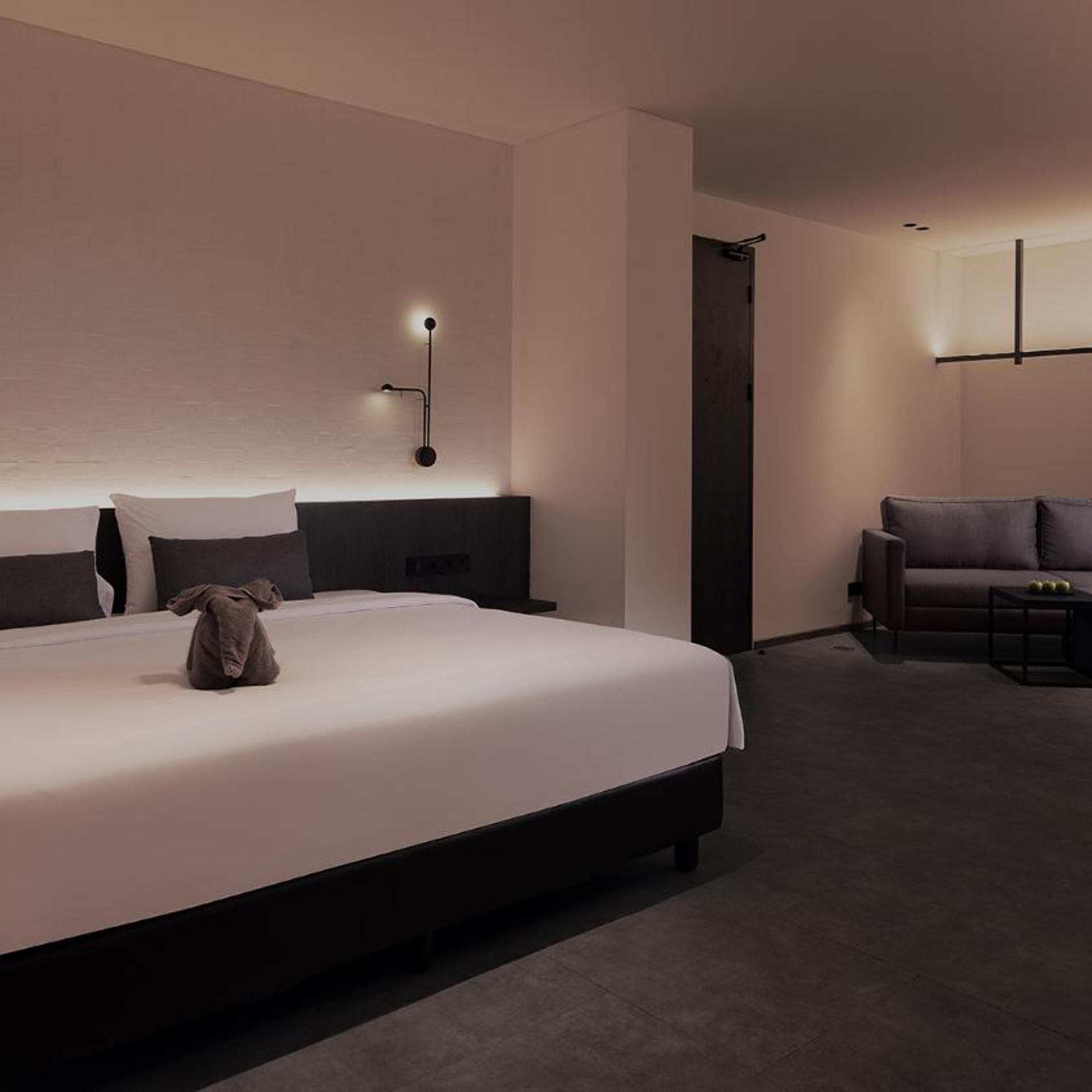 Premier Room Smoking