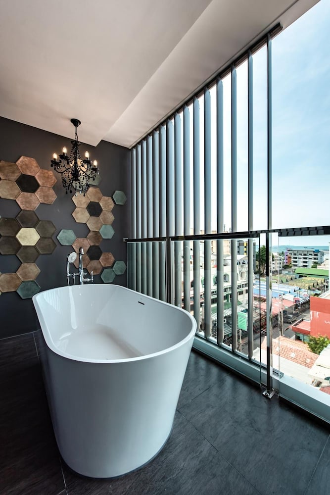 Blackwoods Hotel Pattaya 55/69