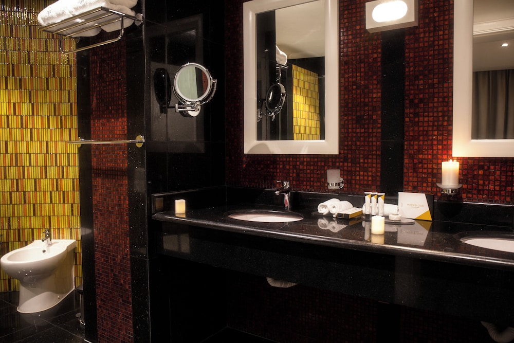 فندق أسوار بوتيك(Aswar Hotel) 47/50