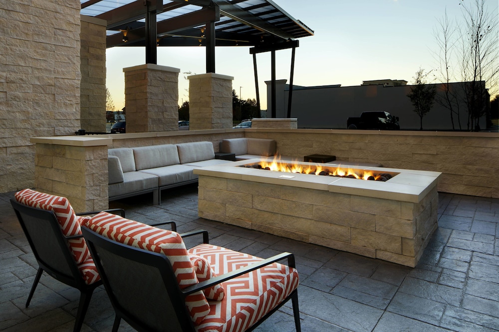 Springhill Suites By Marriott Columbus Easton Area 35/54