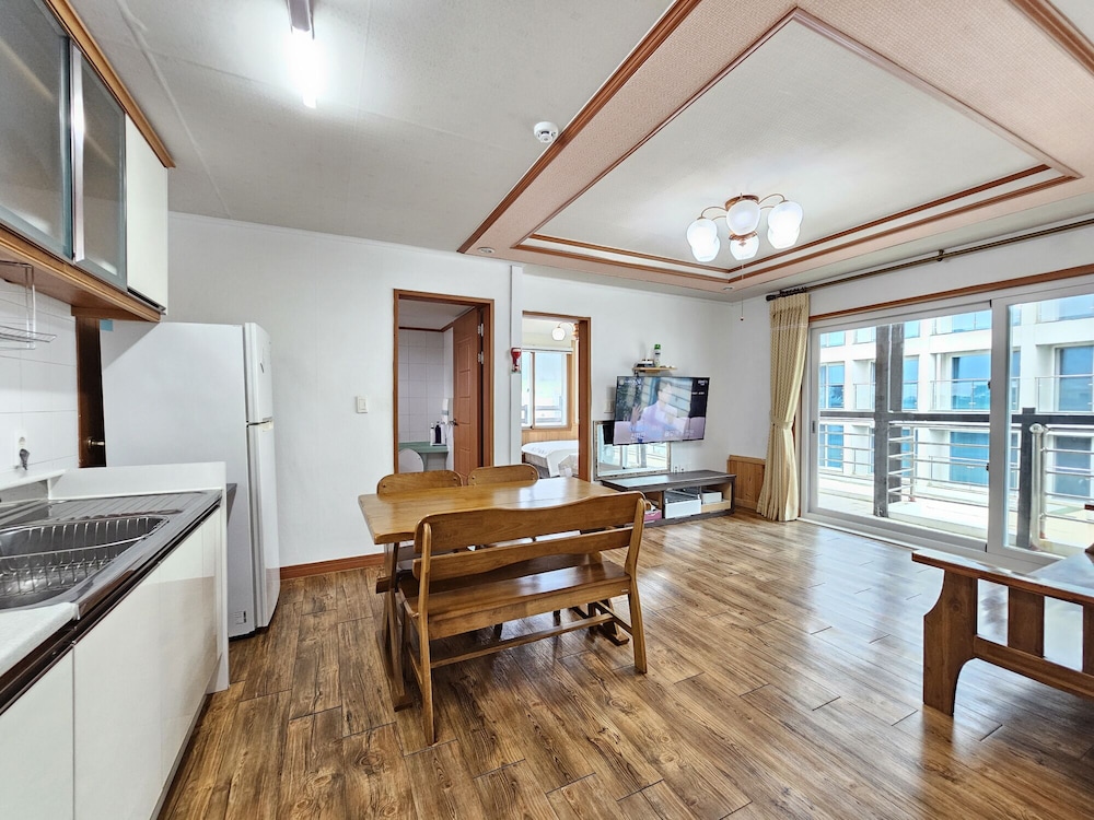 Seongsan Sunrise Pension 23/30