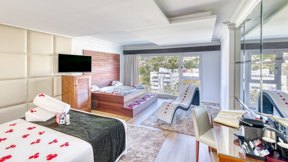 Senator Marbella Spa Hotel 51/76