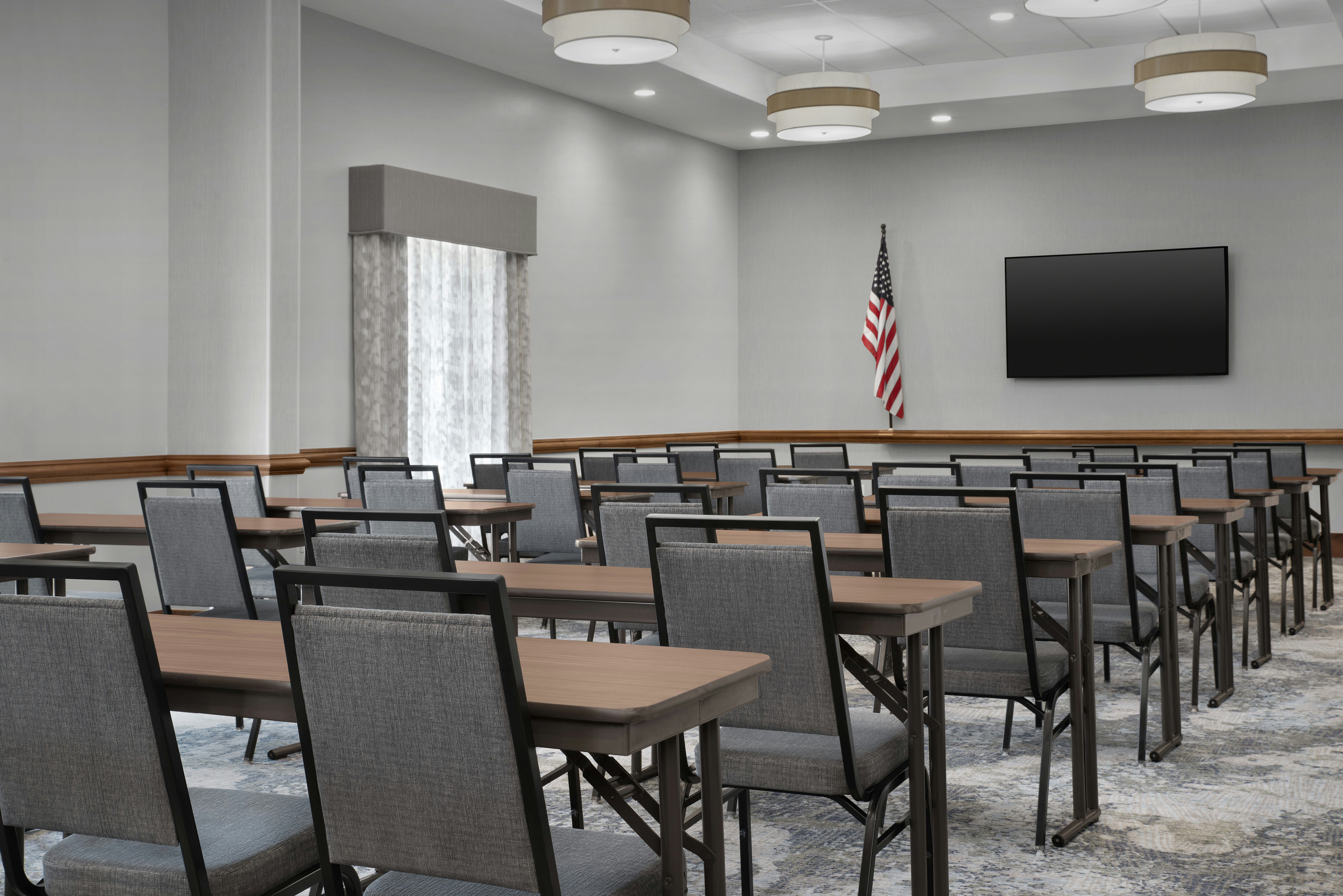 Hampton Inn and Suites Vero Beach Downtown 37/45
