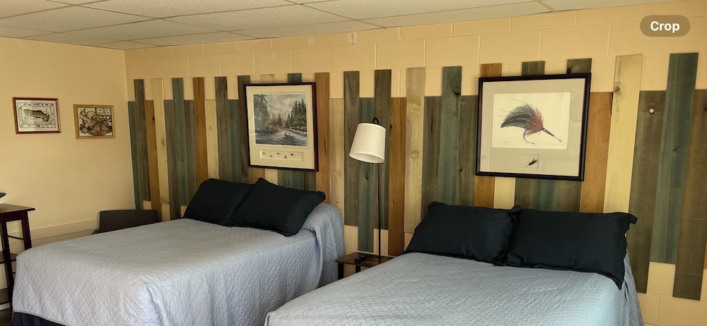 Riverview Inn 6/25