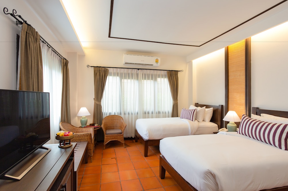 SUPERIOR, TWIN BEDS