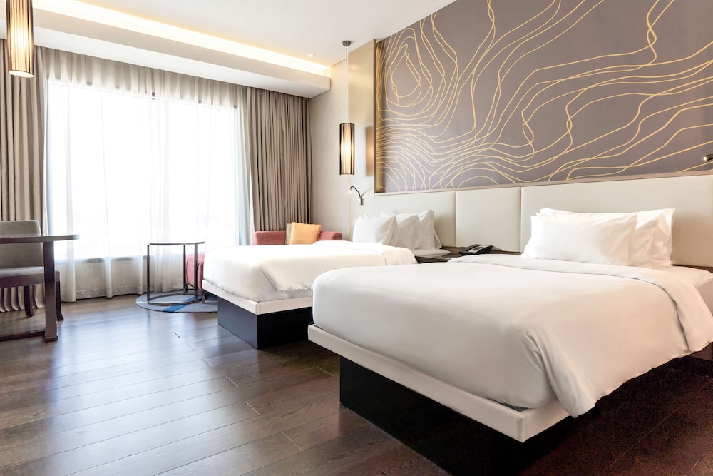 Radisson Collection Muscat, Hormuz Grand 19/70