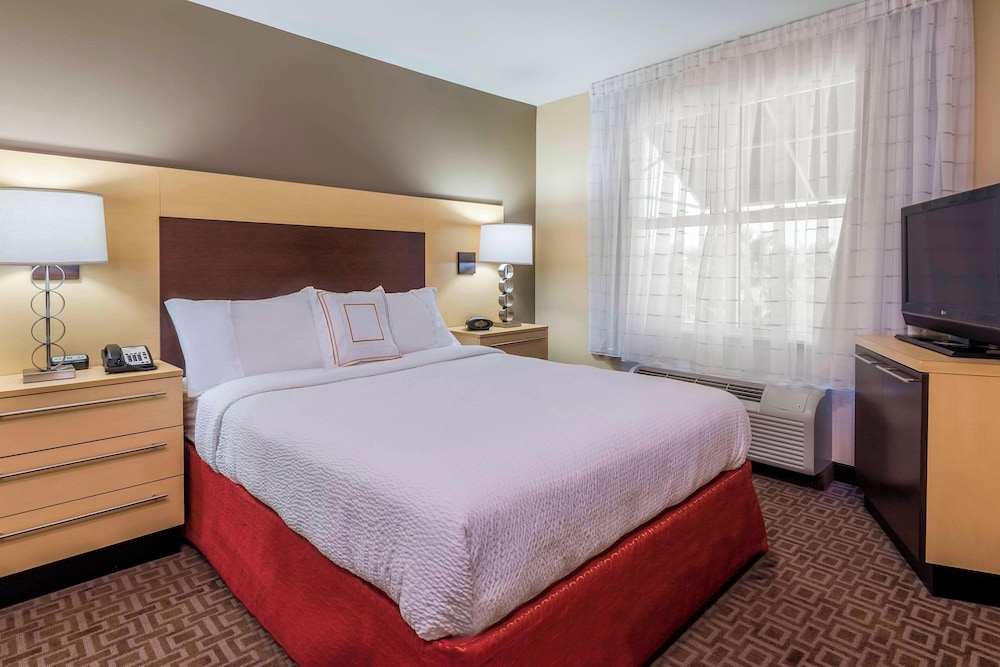 TownePlace Suites by Marriott Tampa Westshore/Airport 20/54