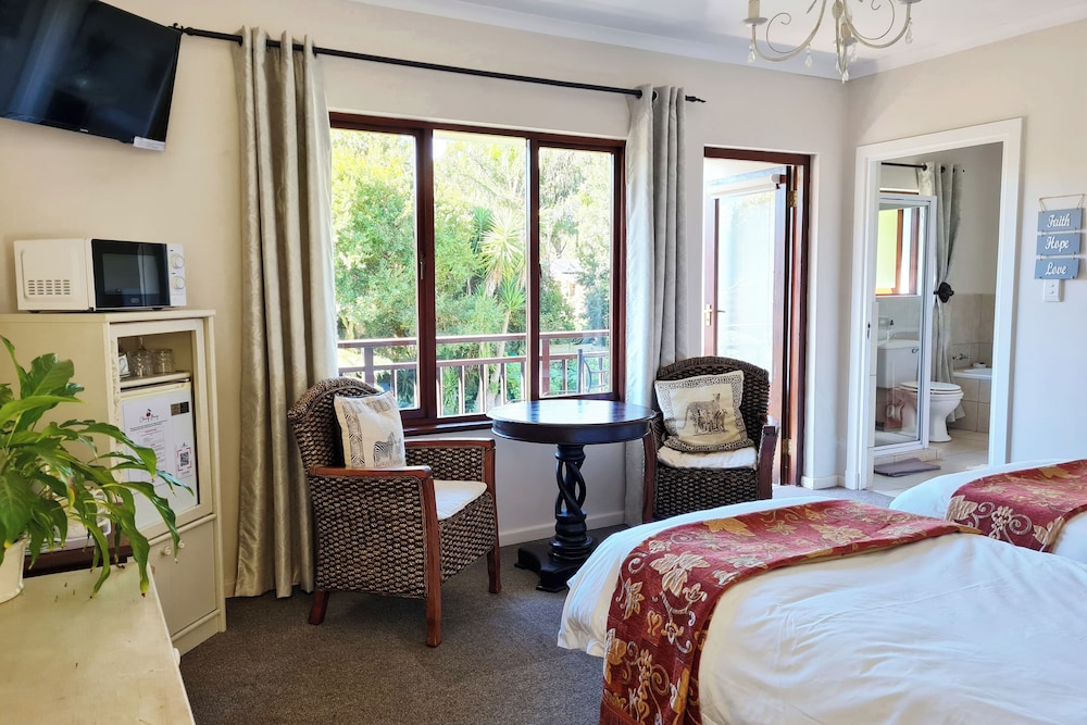 Cherry Berry Guest House 10/39