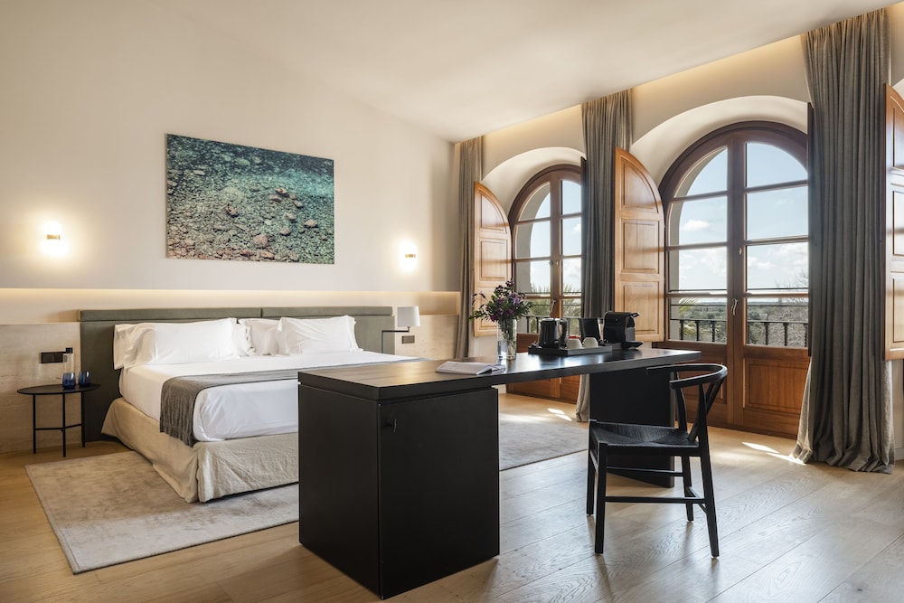 Superior, Deluxe, King Bed