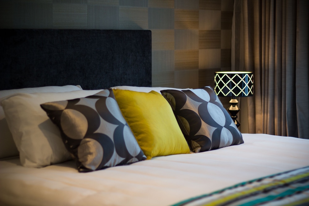 Hotel 115 Christchurch 28/65