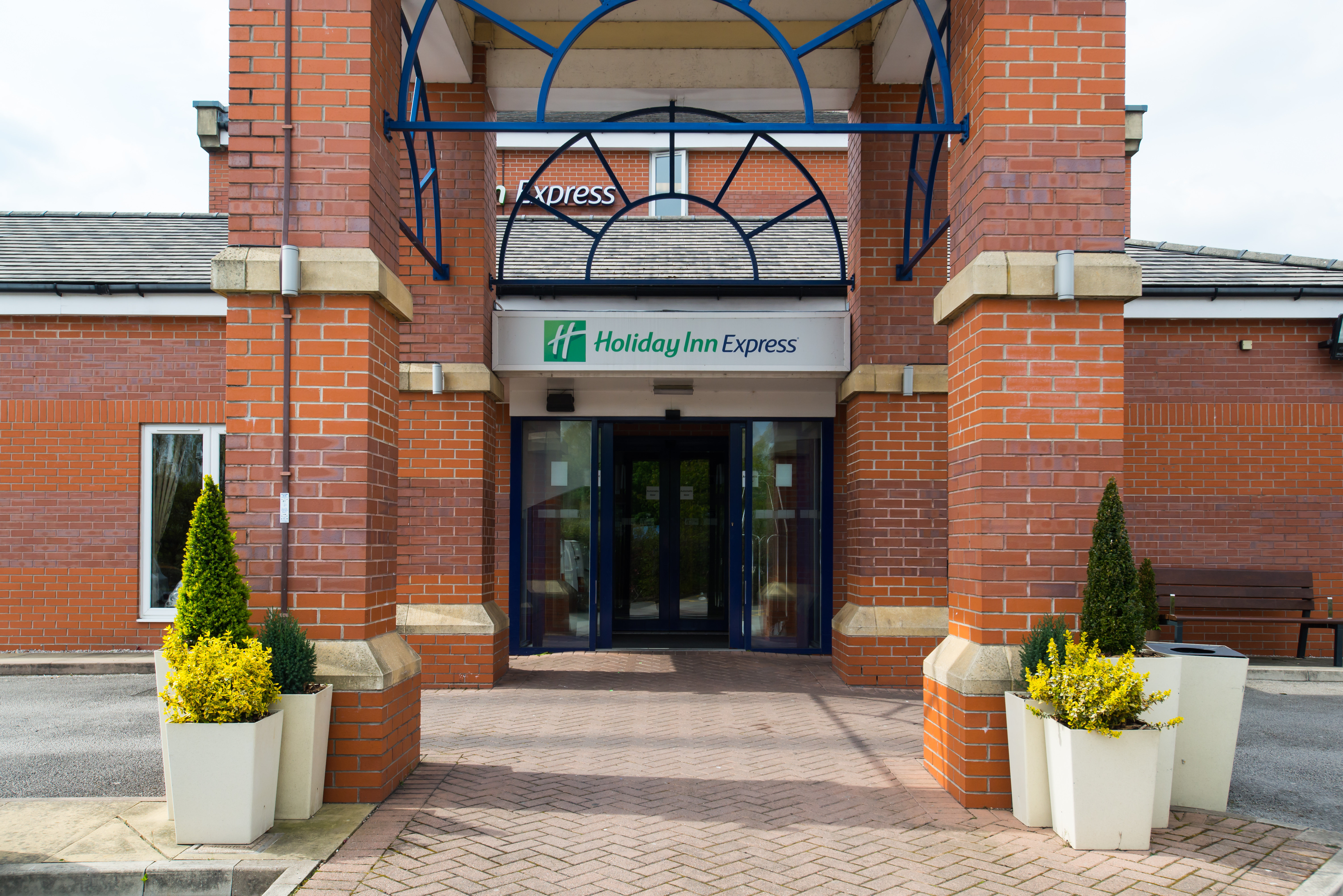 Holiday Inn Express Manchester East 6/44