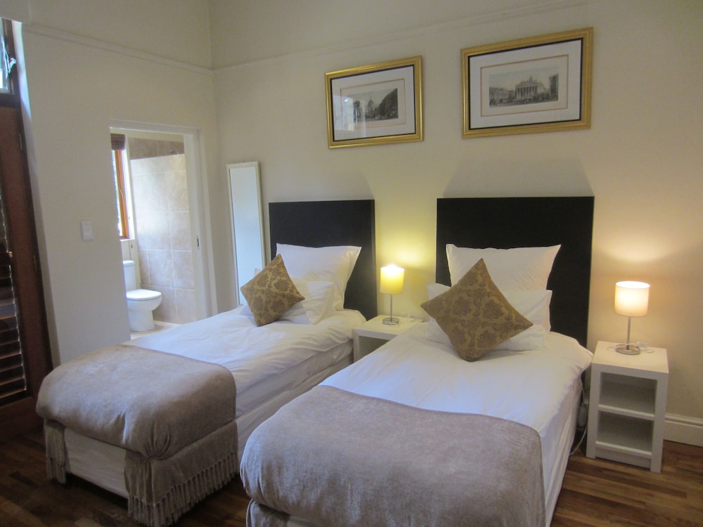 Loloho Lodge 10/55