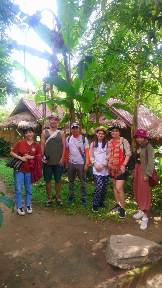 Hill Tribe Art House 40/50
