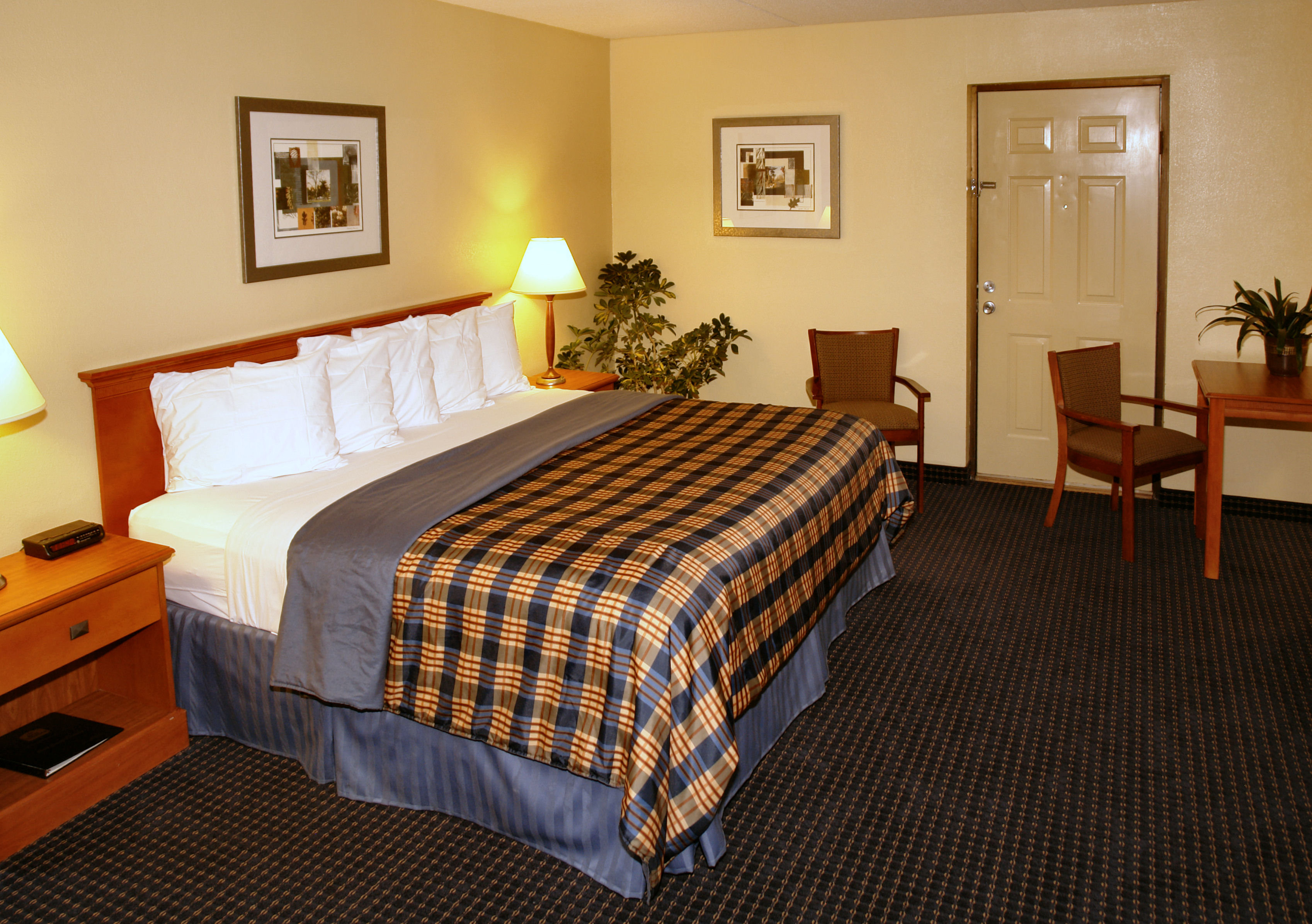 Best Western Plaza Inn 23/78