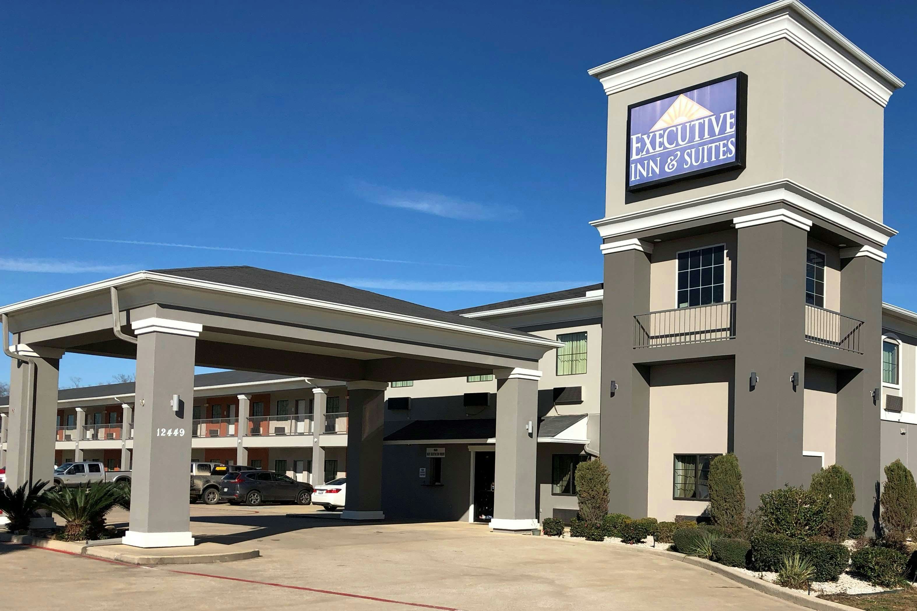 Executive Inn And Suites Joaquin 31/33