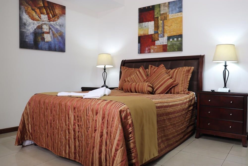 Suites Jardin Imperial 23/63