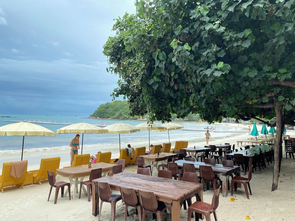 Lalune Beach Resort 26/36