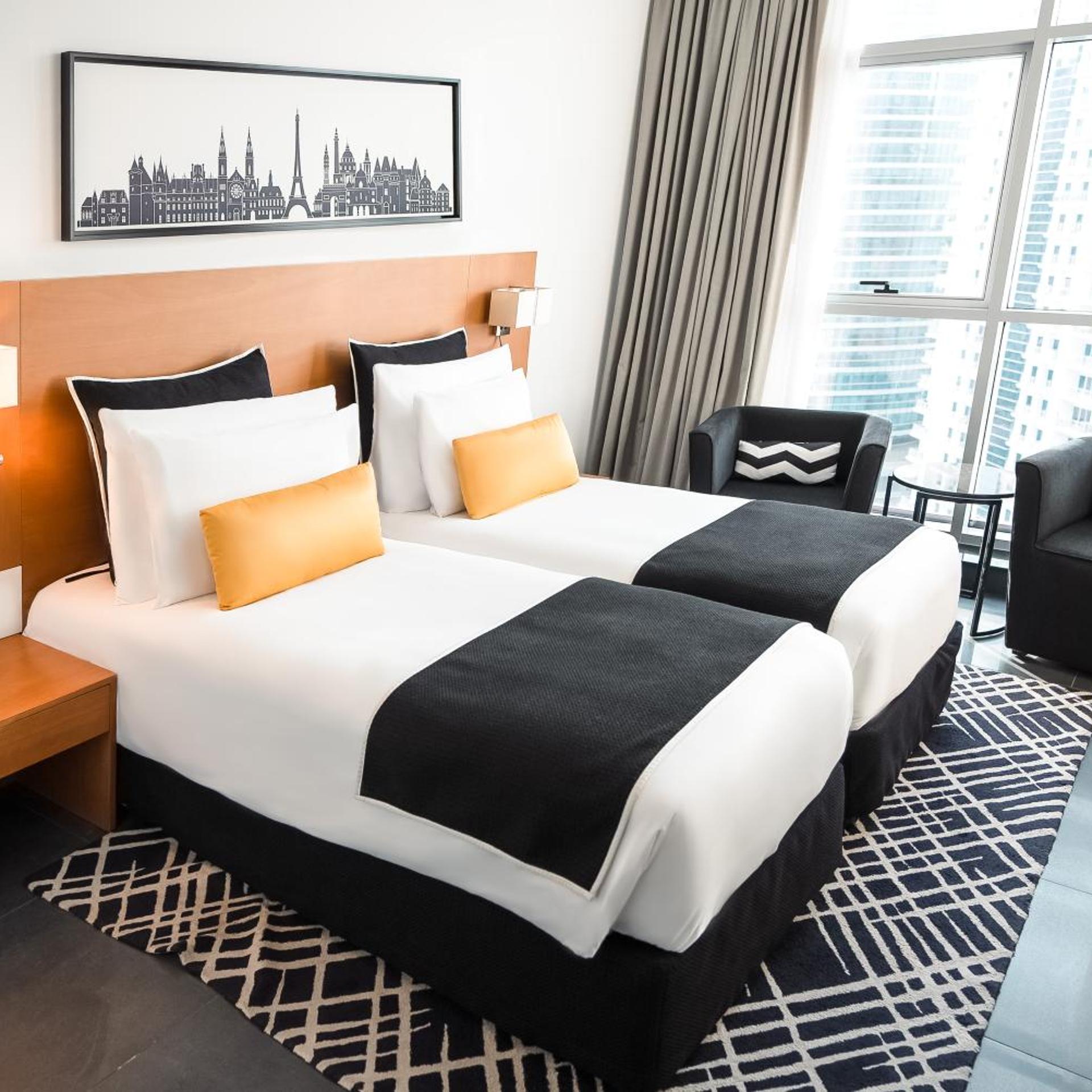 Vyp, Twin Beds