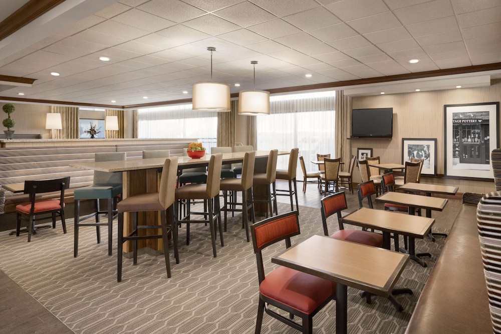 Hampton Inn Denver West Federal Center 33/51