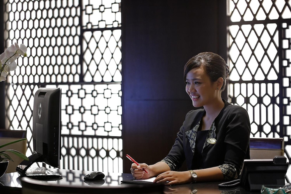 Hotel Santika Mataram 34/70