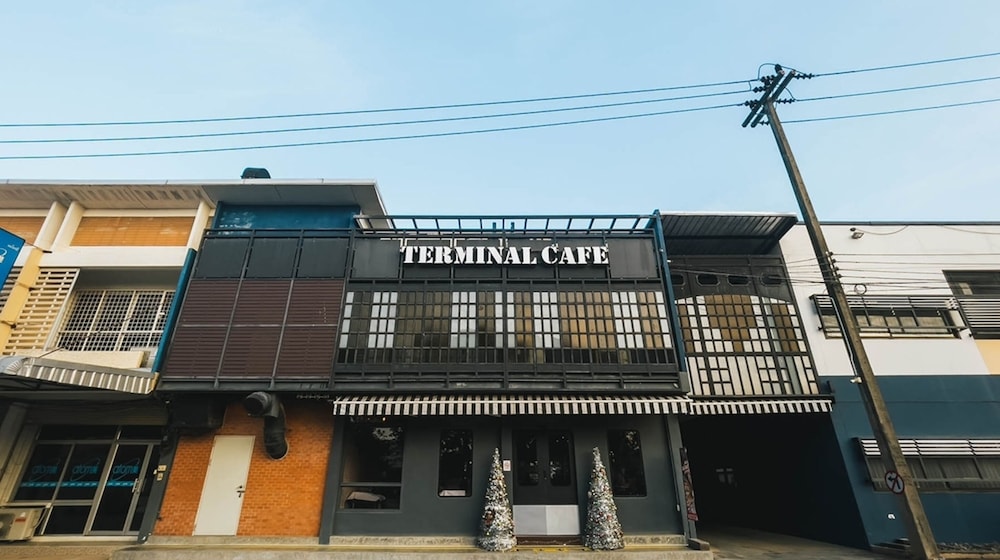 The Terminal Khon Kaen Hotel 2/62