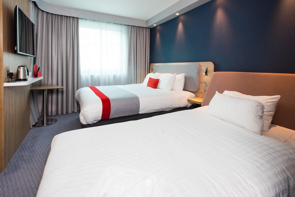 Holiday Inn Express Leeds City Centre Armouries 16/60