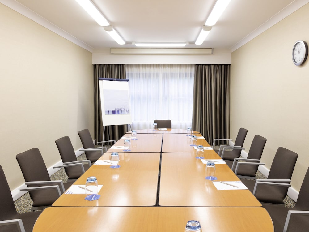 Novotel Newcastle Airport 42/53