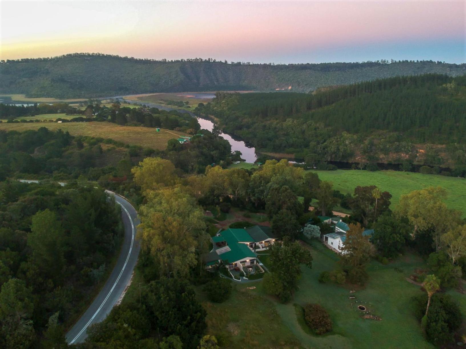 Eastbrook River Lodge 33/50