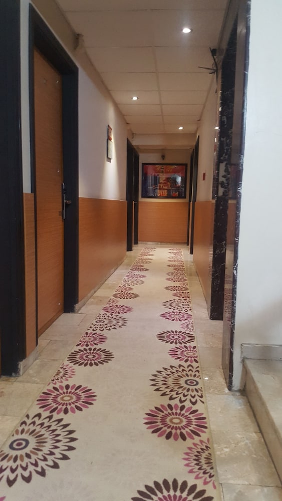 Kadikoy Otel 36/48