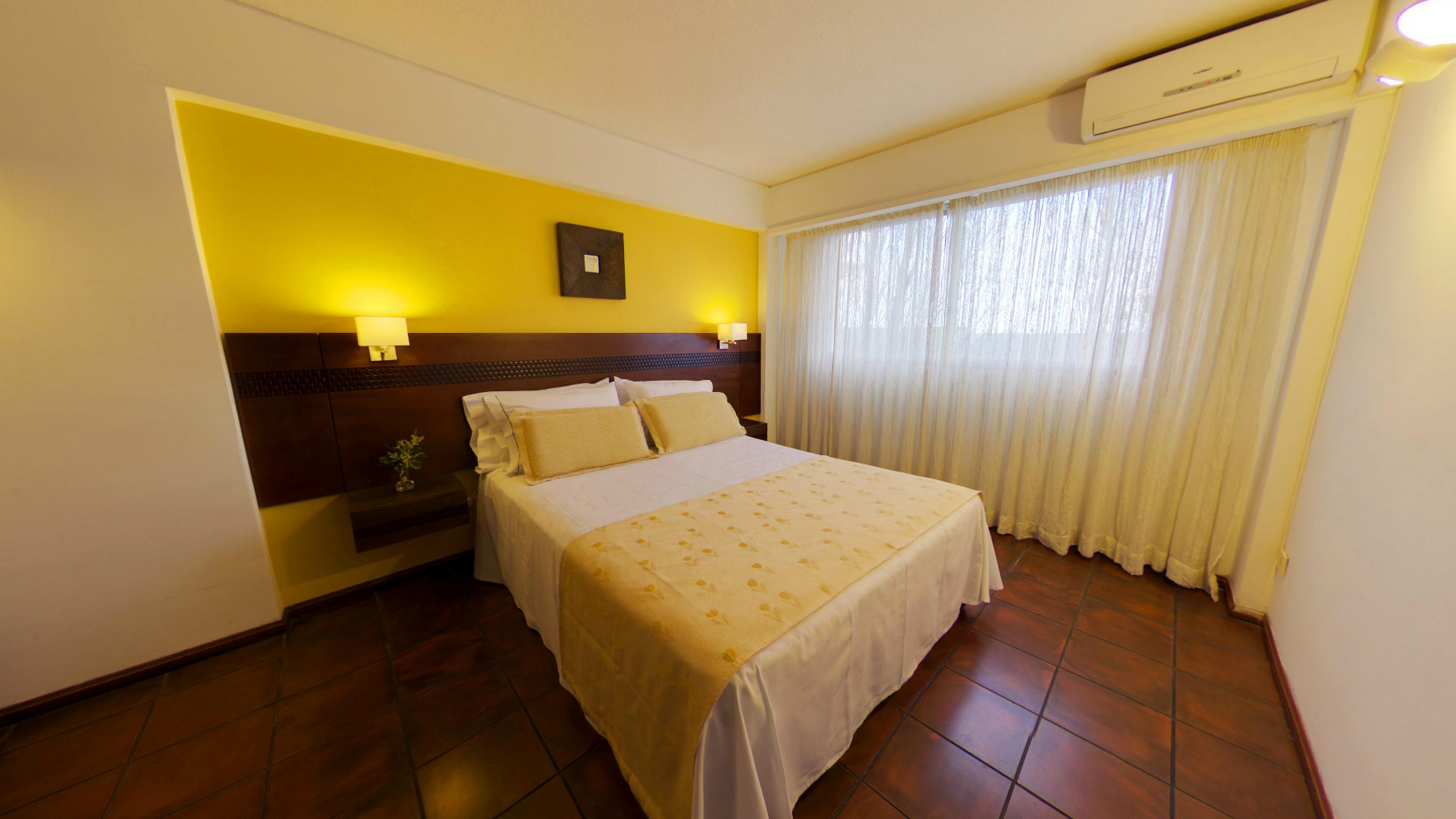 Suite, Quadruple, Forest View