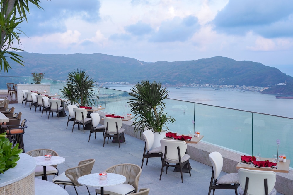 Grand Hyams Hotel - Quy Nhon Beach 39/48