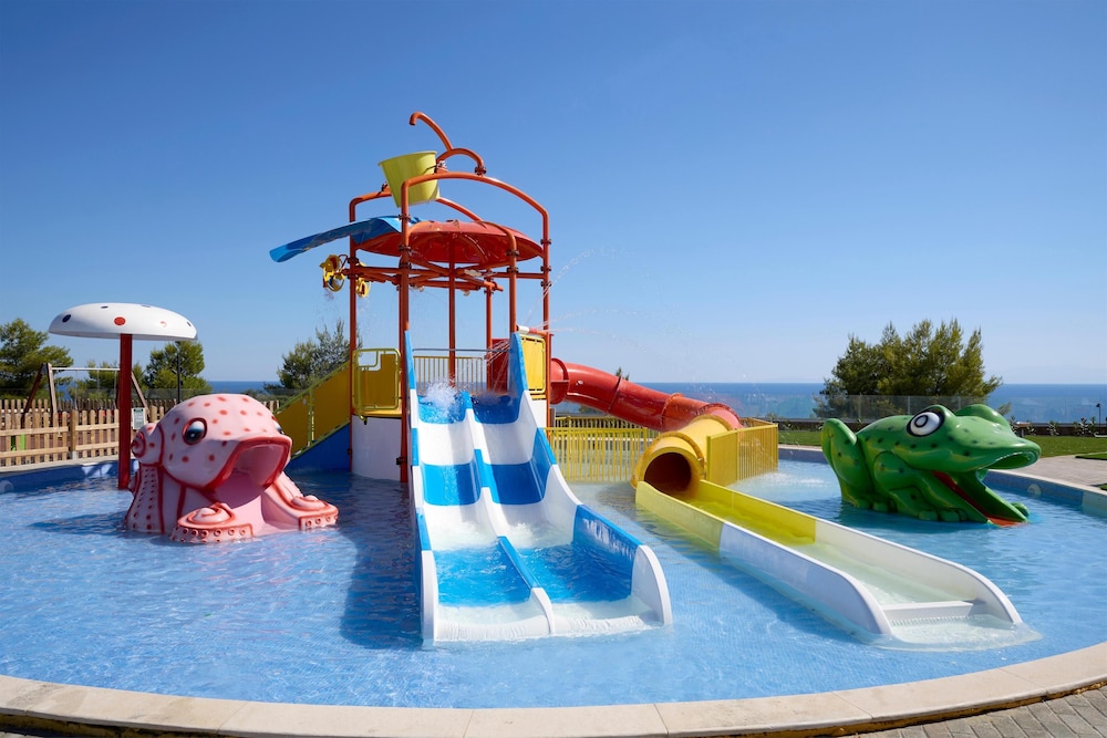 Zeus Eleva Ajul, a Registry Collection Hotel 74/83