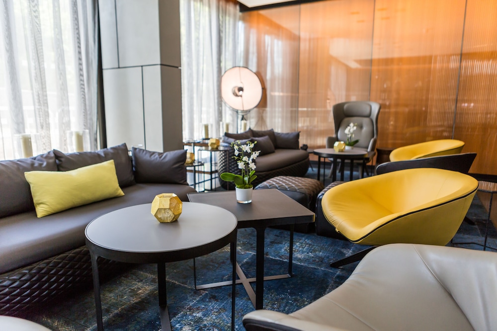 Park Plaza Park Royal 50/67