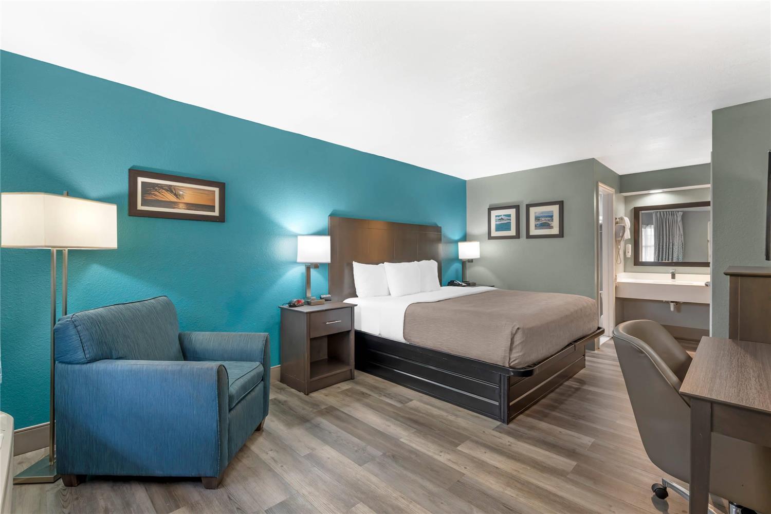 غرفة بسرير كينج لذوي الإعاقة، Quality Inn Bradenton North I-75 4/8