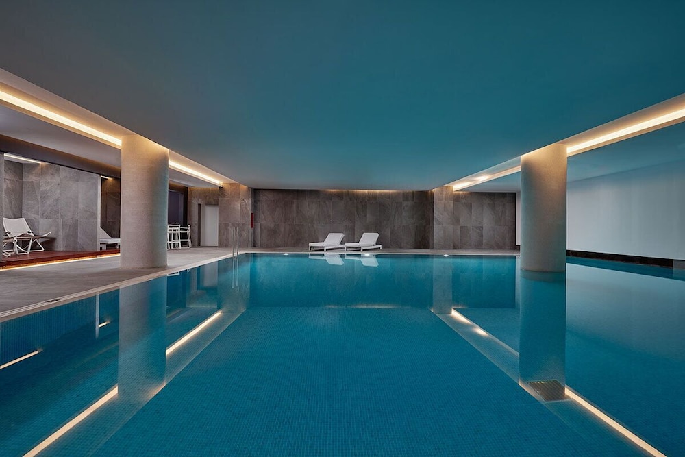 Gennadi Grand Resort 50/84