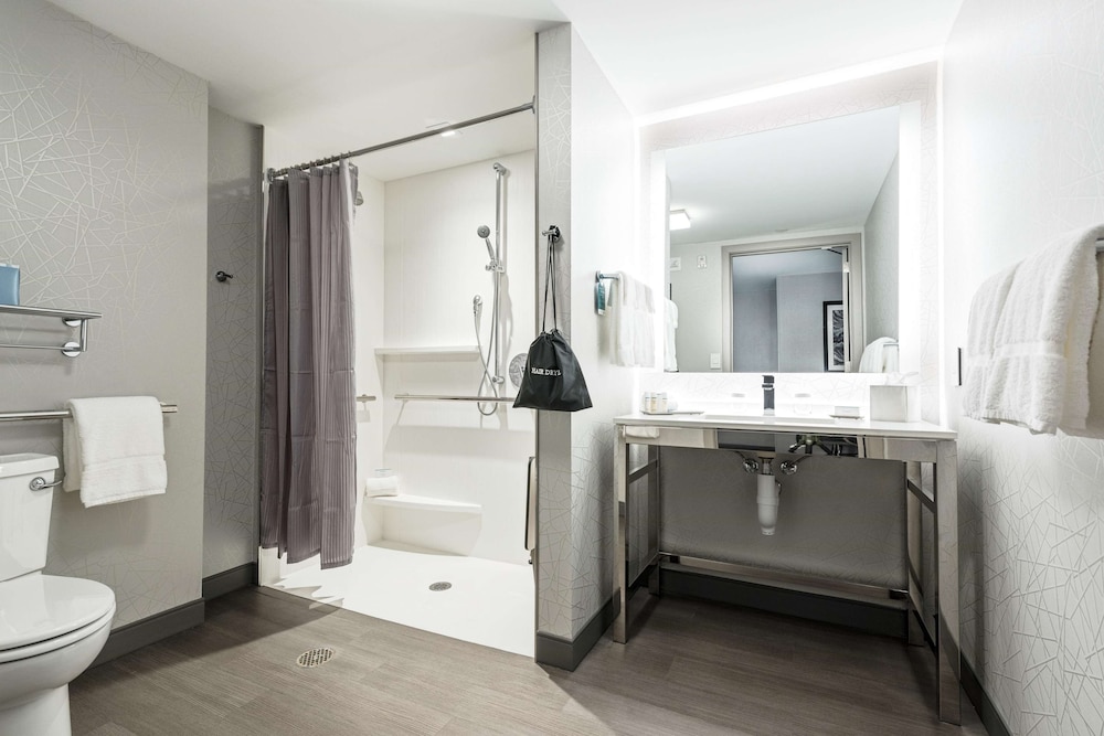 Homewood Suites By Hilton Boston Logan Airport Chelsea 12/67