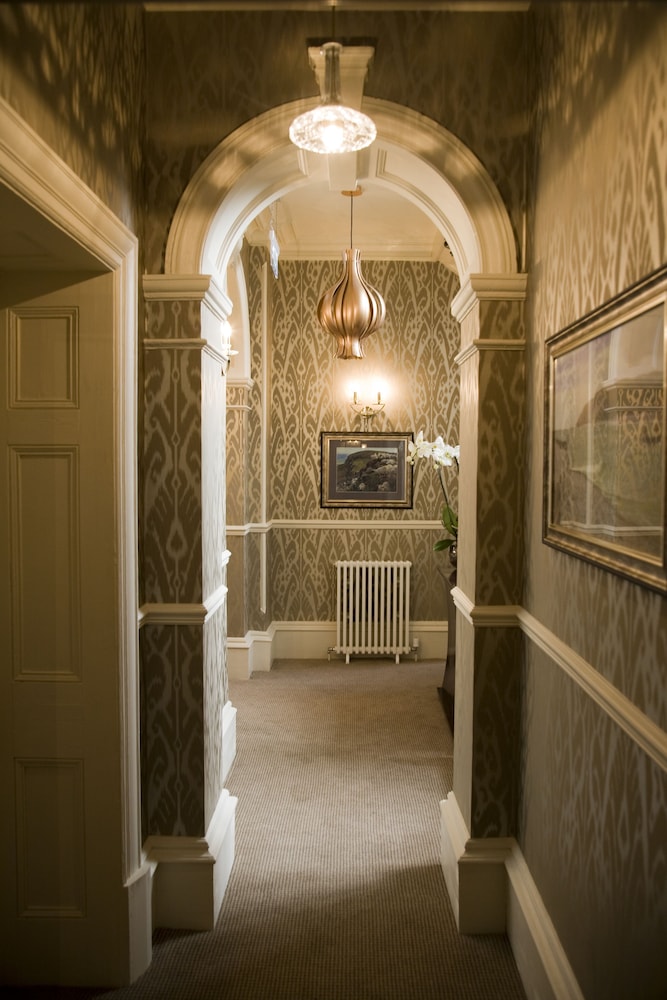 Kentisbury Grange 6/73