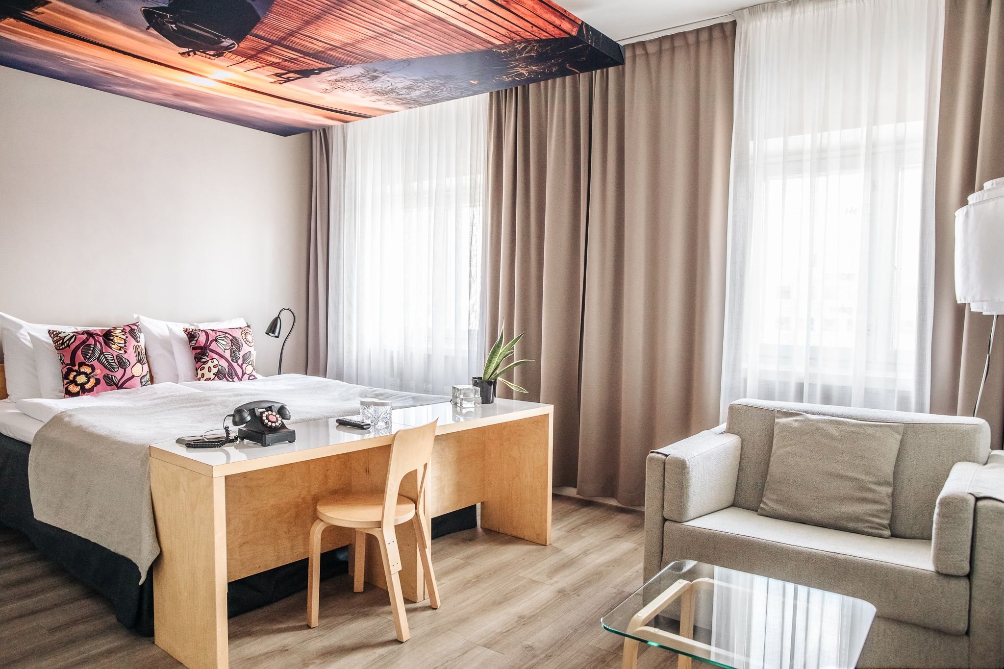 COMFORT, DOUBLE BED