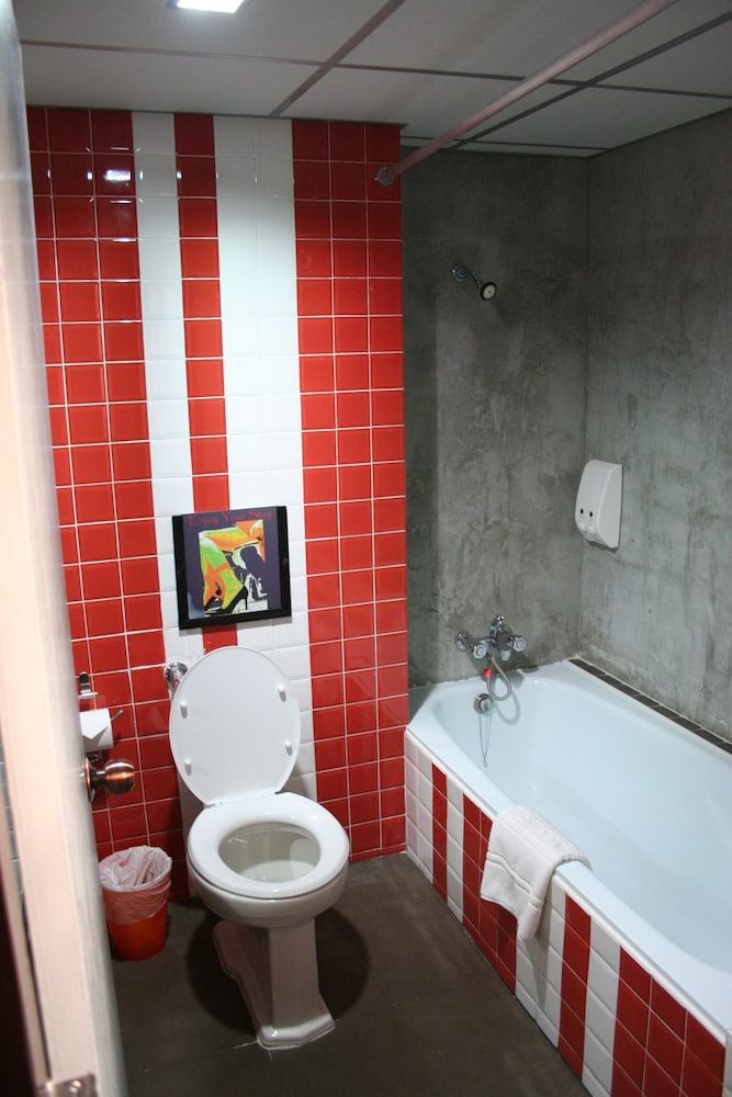 Baiyoke Boutique Hotel 17/41
