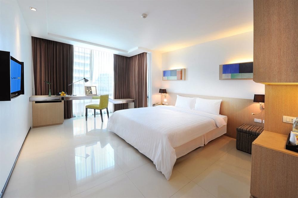 Vic3 Bangkok Hotel 21/74