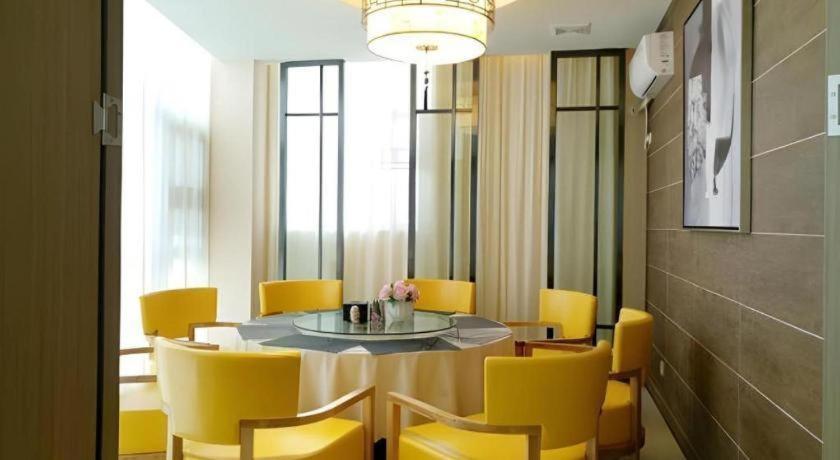 Jinjiang Inn Select (Wuhan Tianhe Airport) 18/23