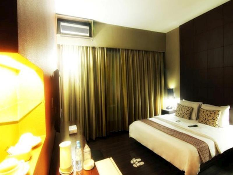 Collection O Cikarang Near Pollux Mall Formerly Hotel Pesona Cikarang 13/34