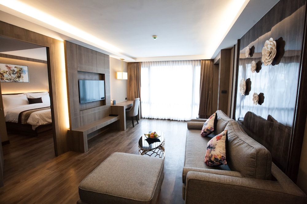 Arte Hotel 52/75