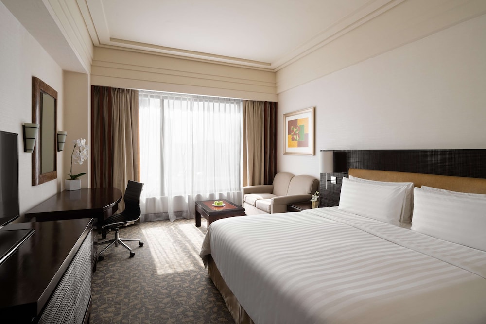 HORIZON, CLUB, KING BED