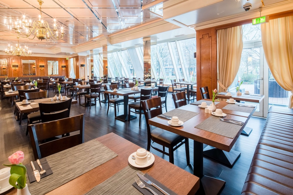 Plaza Hotel Darmstadt 30/46