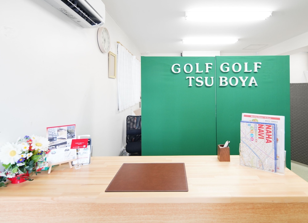 Condominium GOLF GOLF Tsuboya 4/18