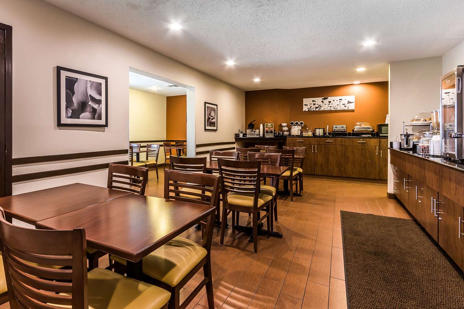 Sleep Inn Springfield South I60 near Medical District 33/40