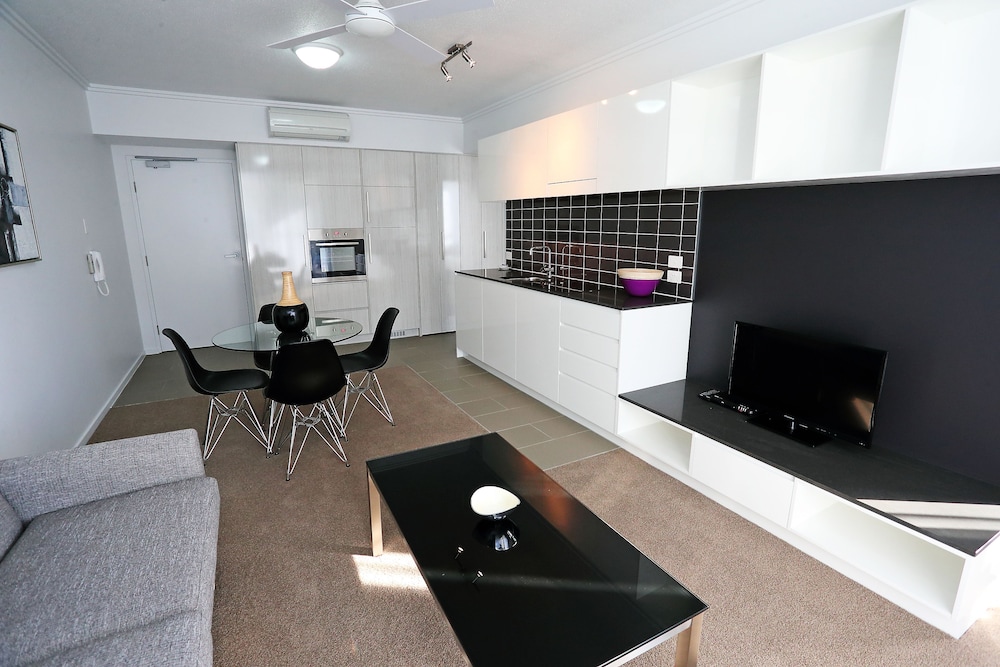 Q Resorts Paddington 37/54