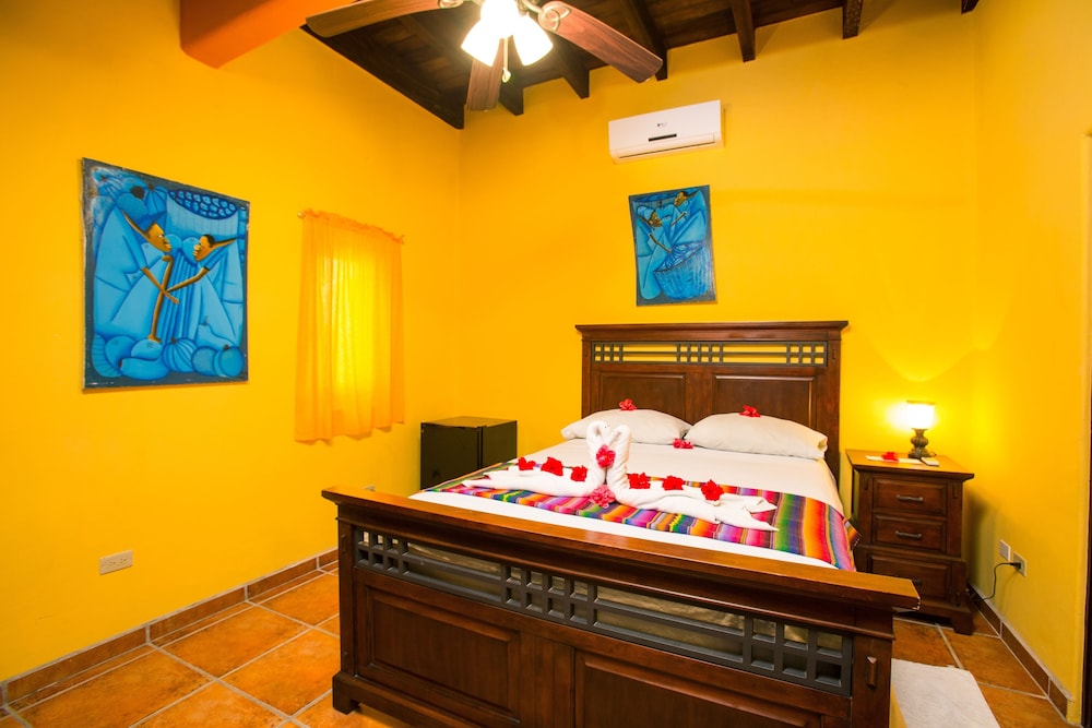 Bananarama Dive and Beach Resort 15/47